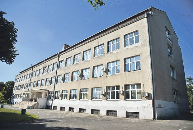 Saobracajno tehnicka skola Zemun