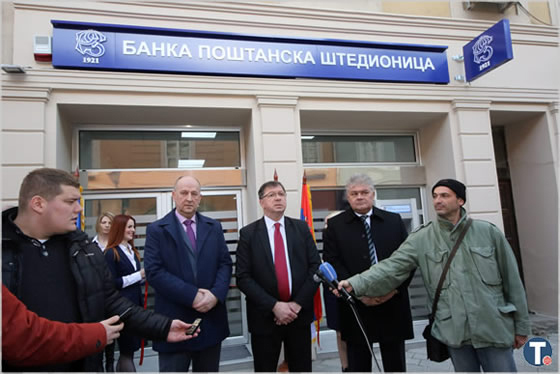 Novi Sad, 26. januara 2018. - Predsednik Izvrsnog odbora banke "Postanska stedionica" Bojan Kekic. U Novom Sadu danas je otvorena nova ekspozitura Banke "Postanska stedionica", sto je cini sedmom ispostavom te banke u najvecem gradu na teritoriji Vojvodine. Direktor Regionalnog centra Banke "Postanska stedionica" za Novi Sad i Vojvodinu Desimir Blaskovic je rekao da otvaranje nove ekspoziture potvrdjuje slogan te banke "jos blizi vama" sa ciljem vece dostupnosti bankarskih proizvoda, posvecenosti klijentima i podizanju kvaliteta usluga na visi nivo. FOTO TANJUG/ JAROSLAV PAP/ bk